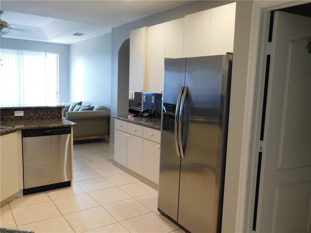 Pod 6 At Monarch Lakes 16 - Residential