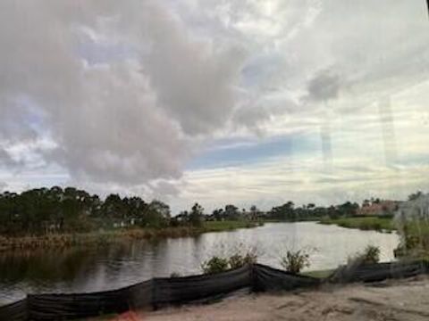 A home in Port St Lucie