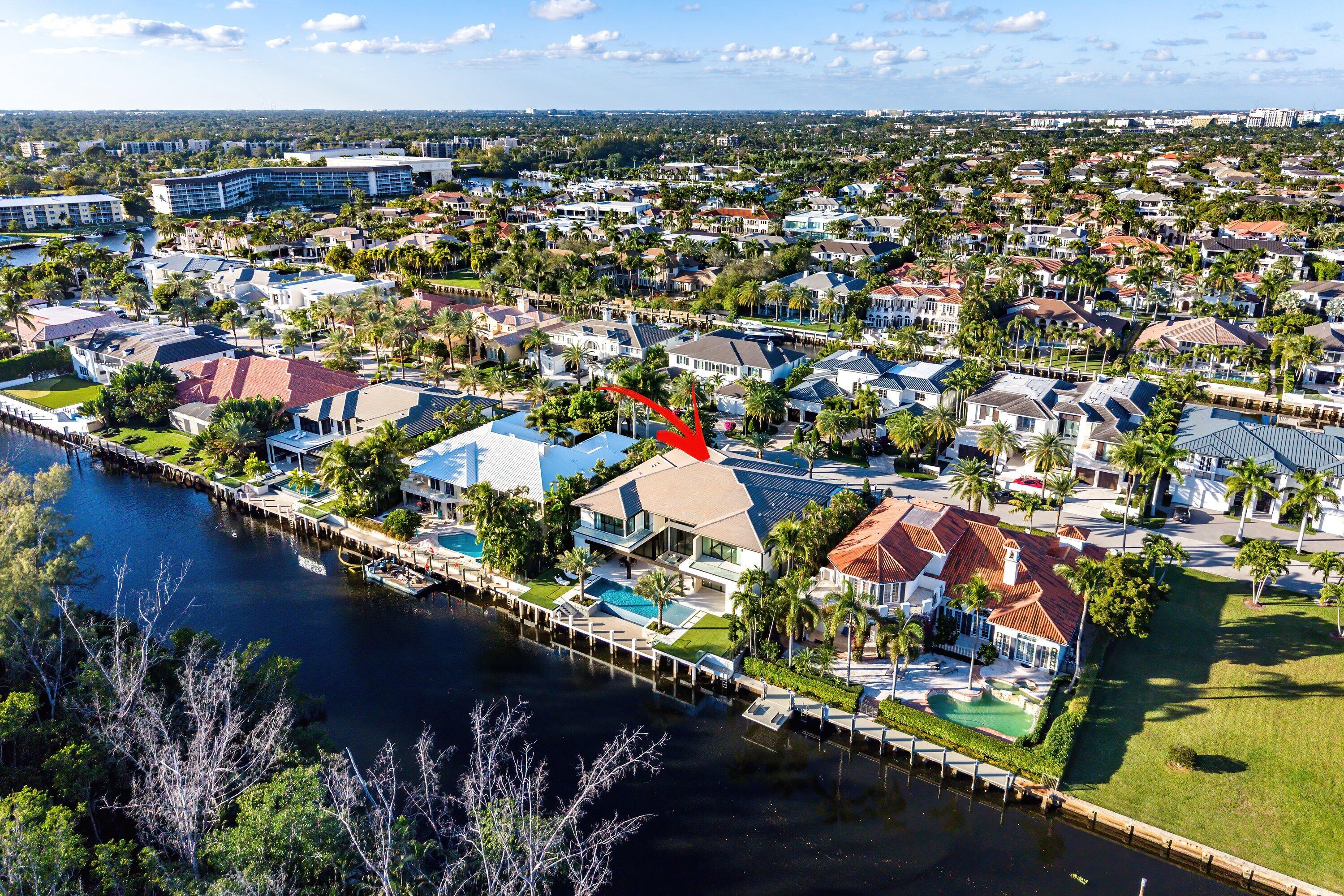 ROYAL PALM YACHT & COUNTRY CLUB - Residential