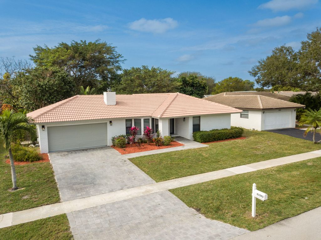 Photo of 21553 Chipmunk Lane, Boca Raton, FL 33428 (MLS # R10951409)