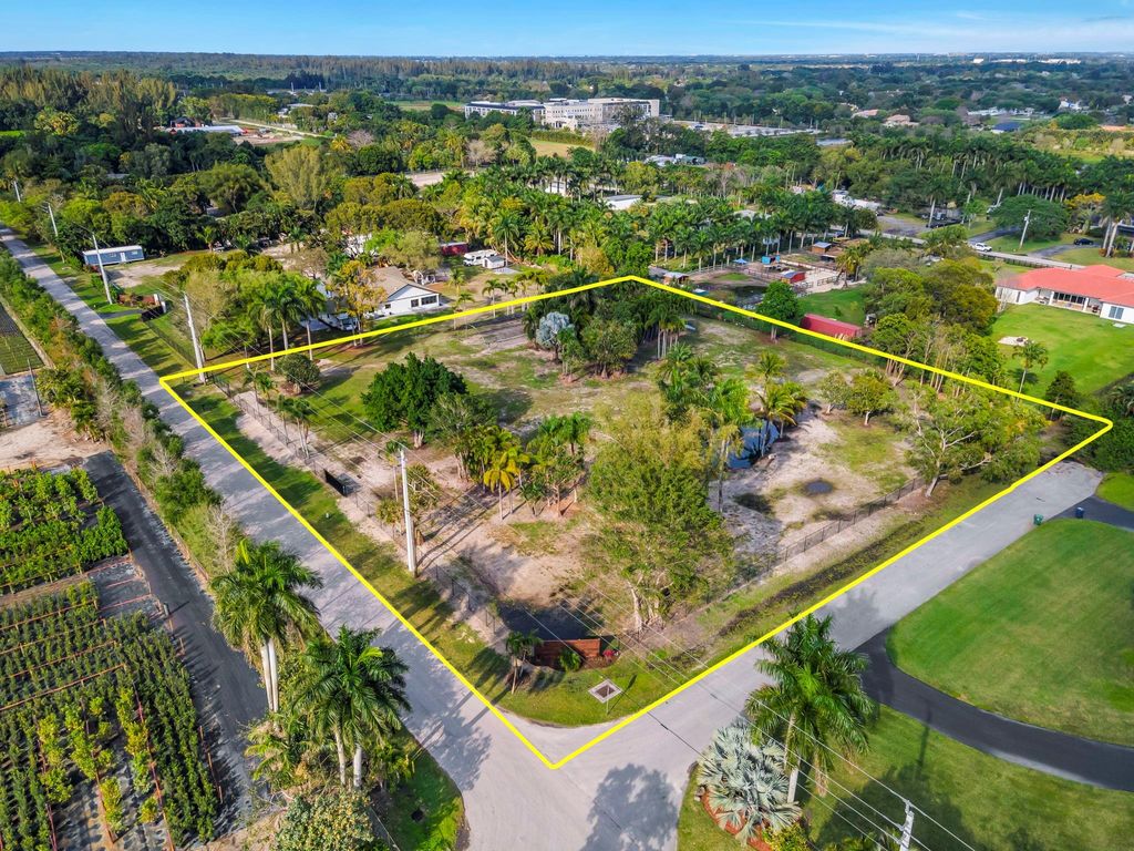 Photo of 5350 SW 210th Terrace, Southwest Ranches, FL 33332 (MLS # F10430083)