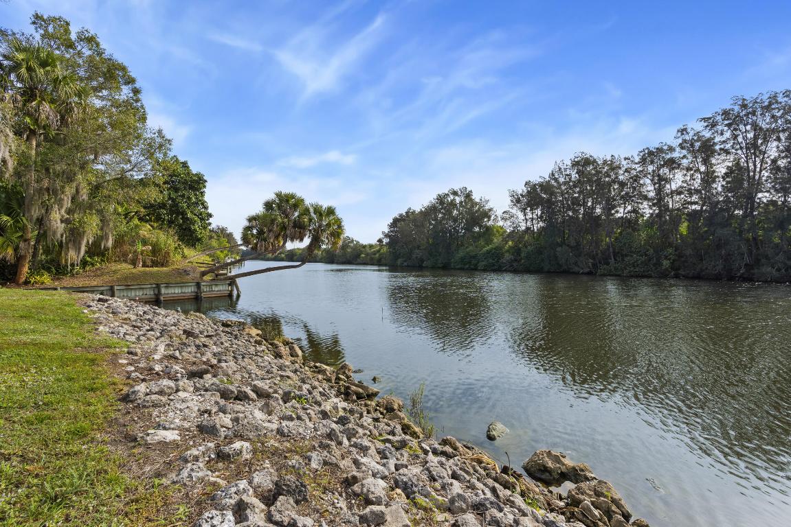 RIVER OAKS (INDIANTOWN) - Land