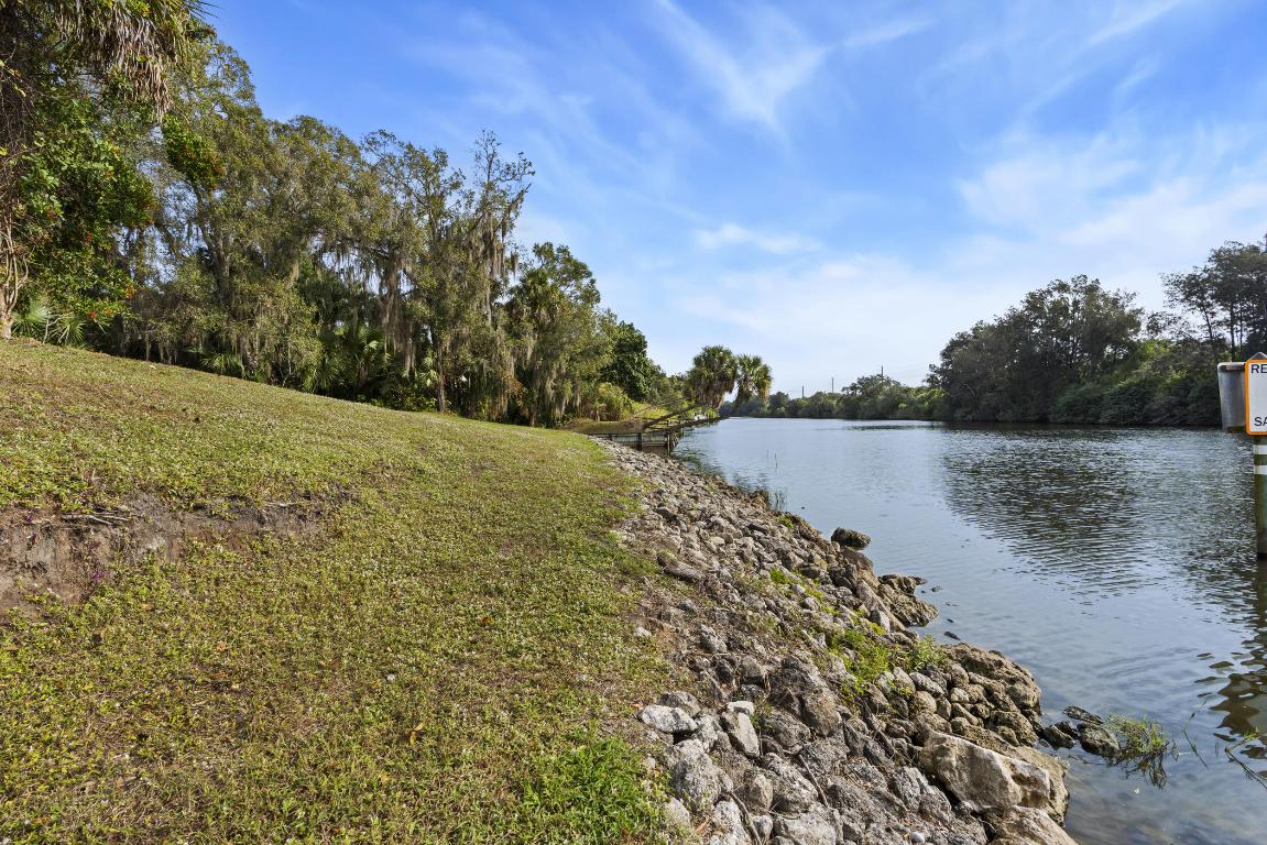 RIVER OAKS (INDIANTOWN) - Land