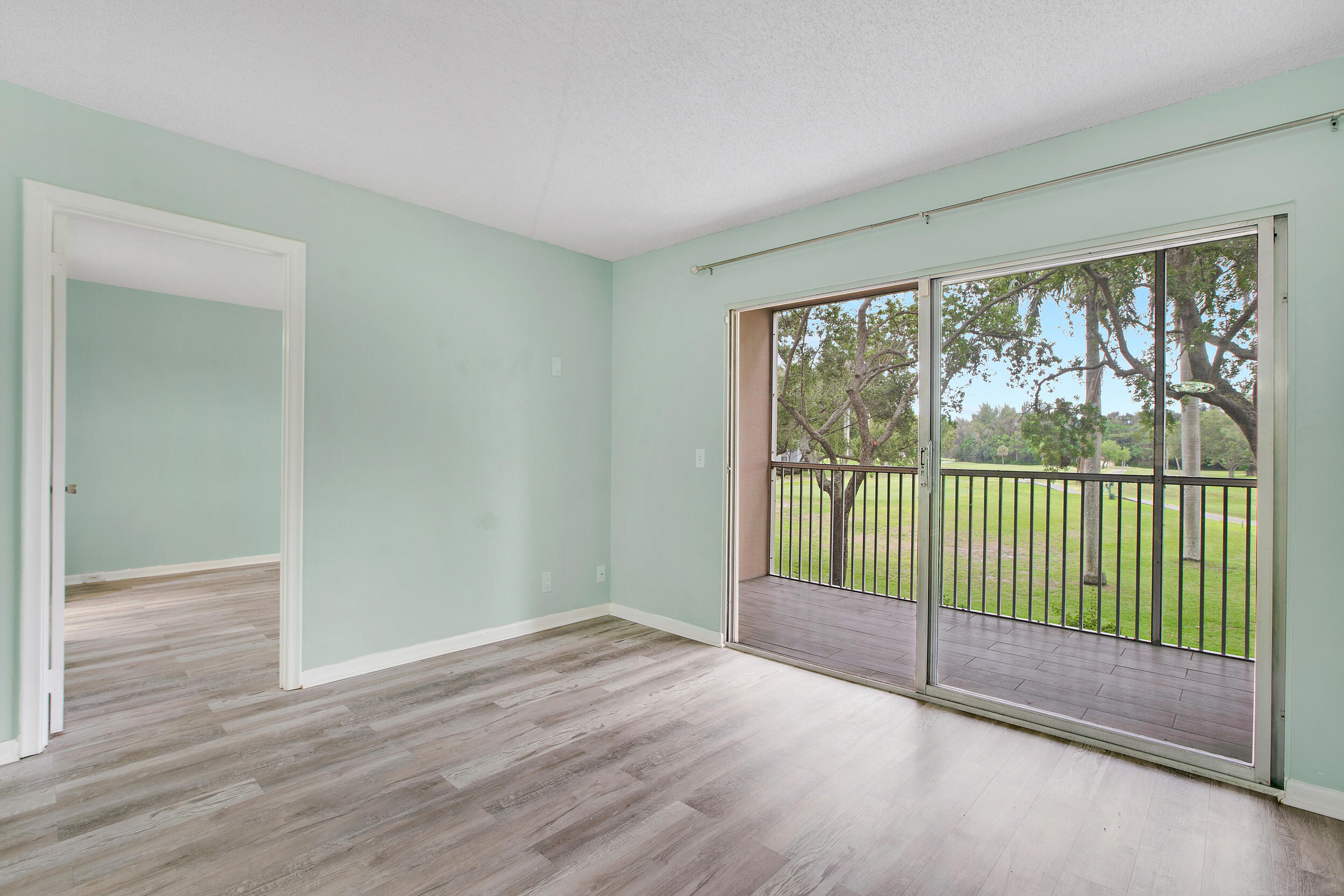 12800 SW 7th 206g