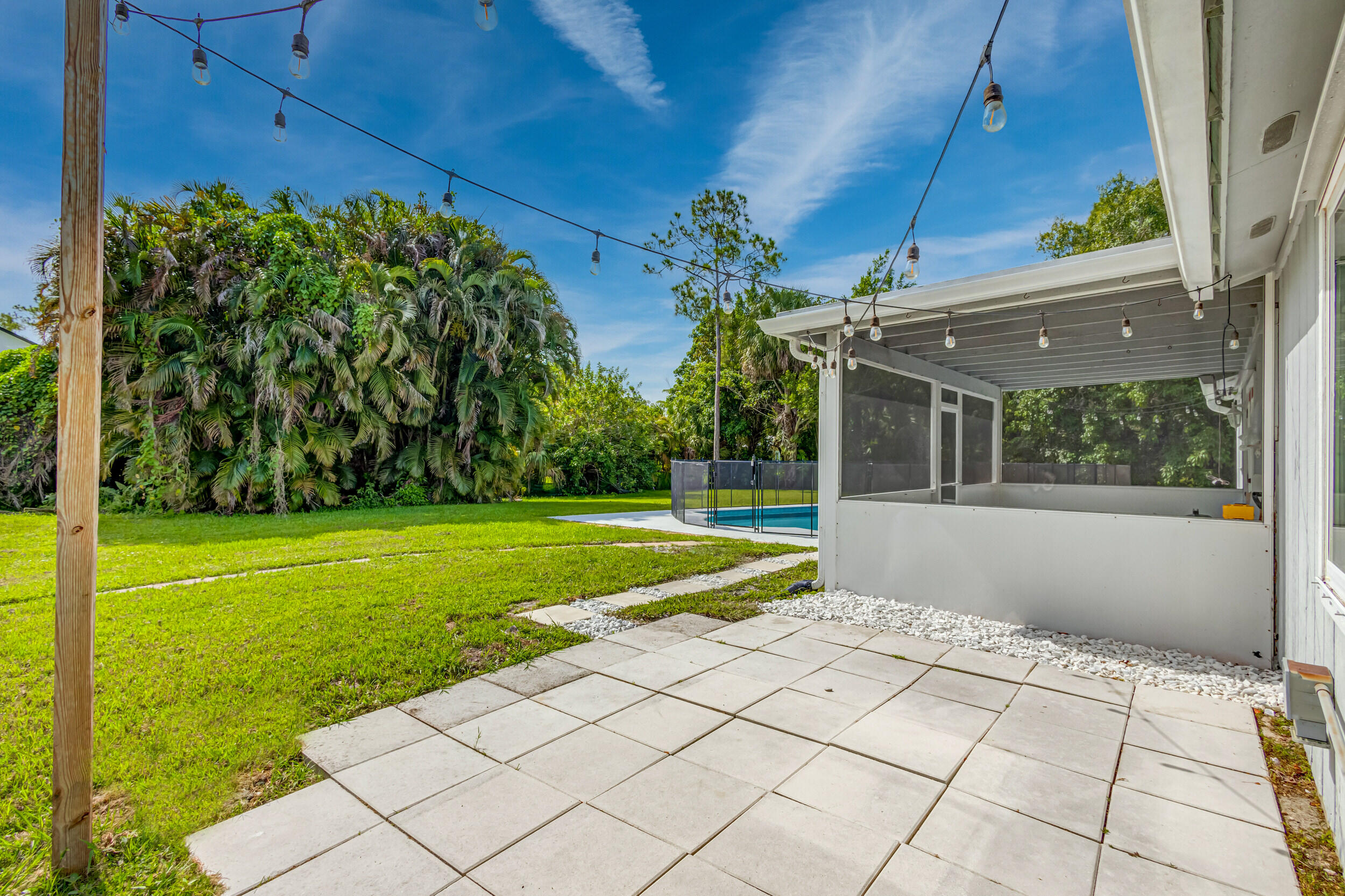 Palm Beach Country Estates - Residential