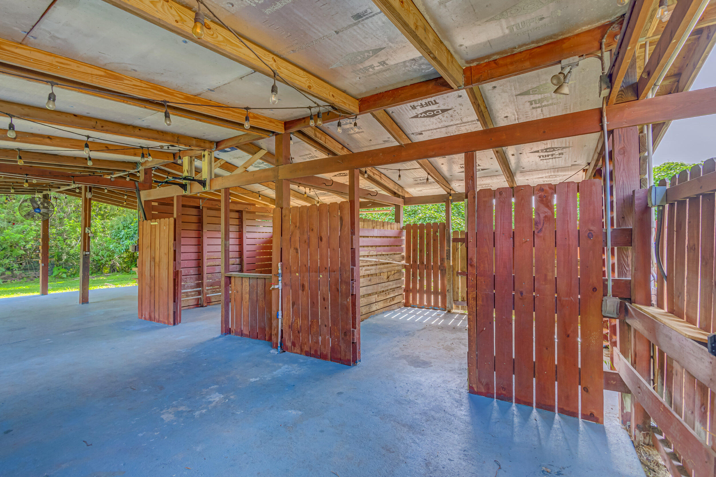 Palm Beach Country Estates - Residential