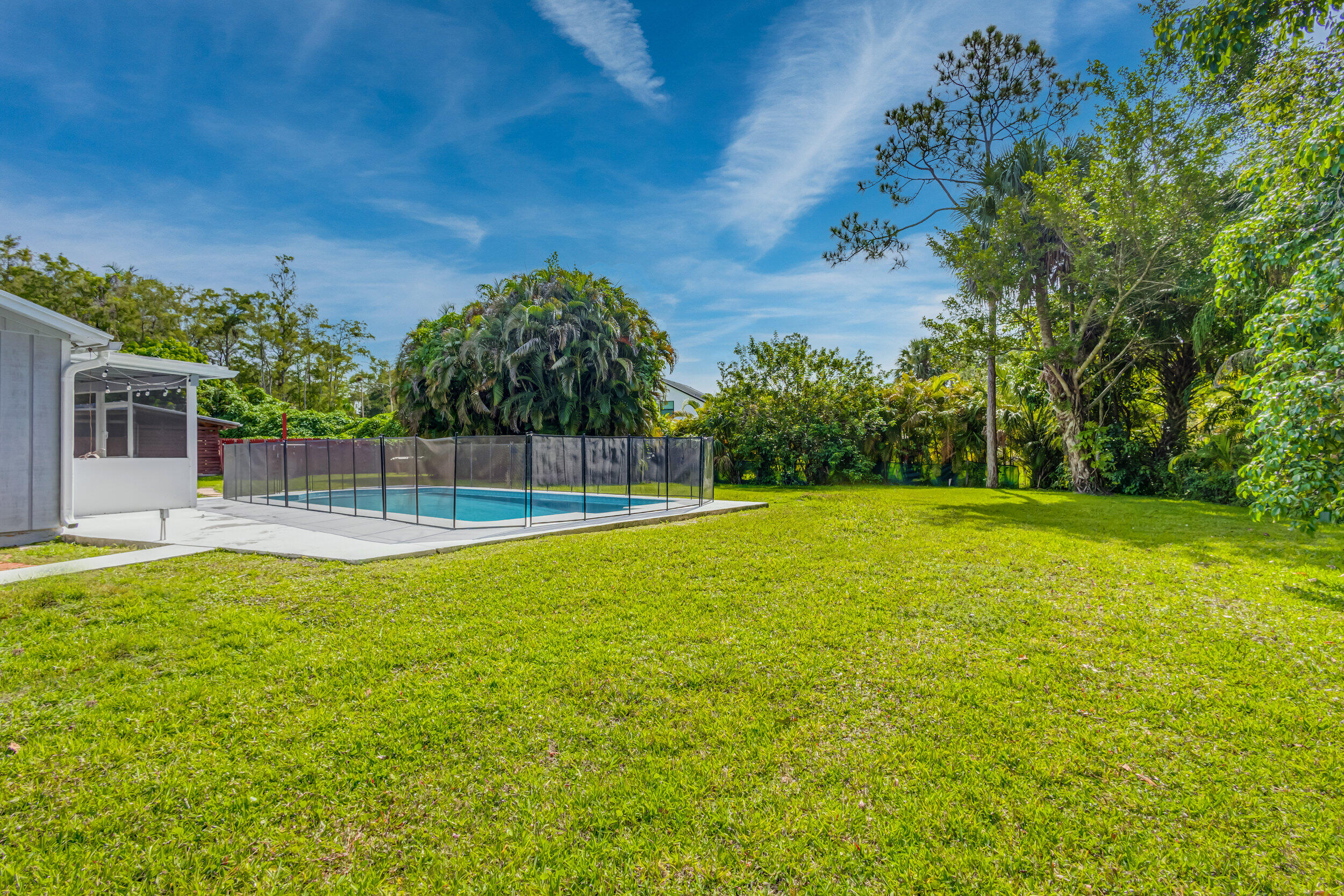 Palm Beach Country Estates - Residential