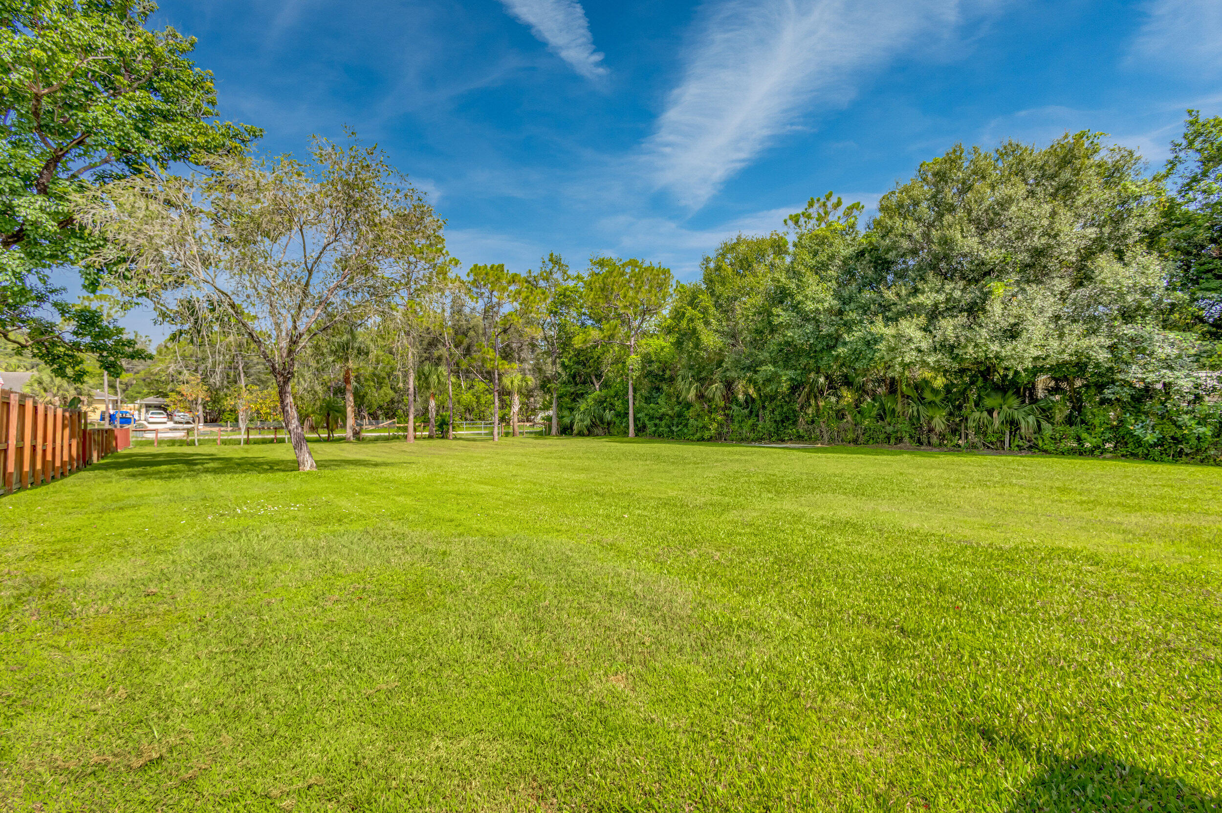 Palm Beach Country Estates - Residential