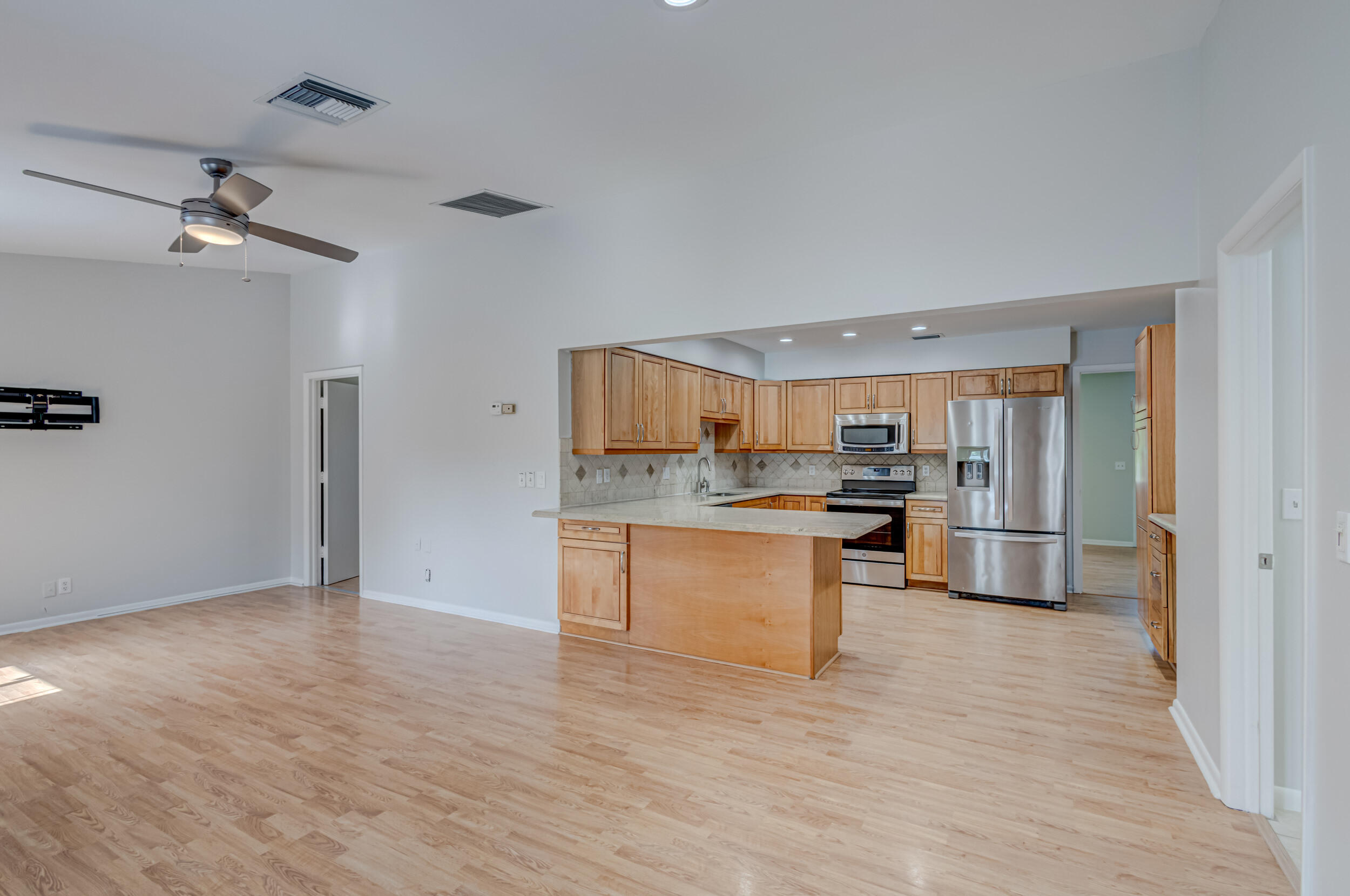 Palm Beach Country Estates - Residential