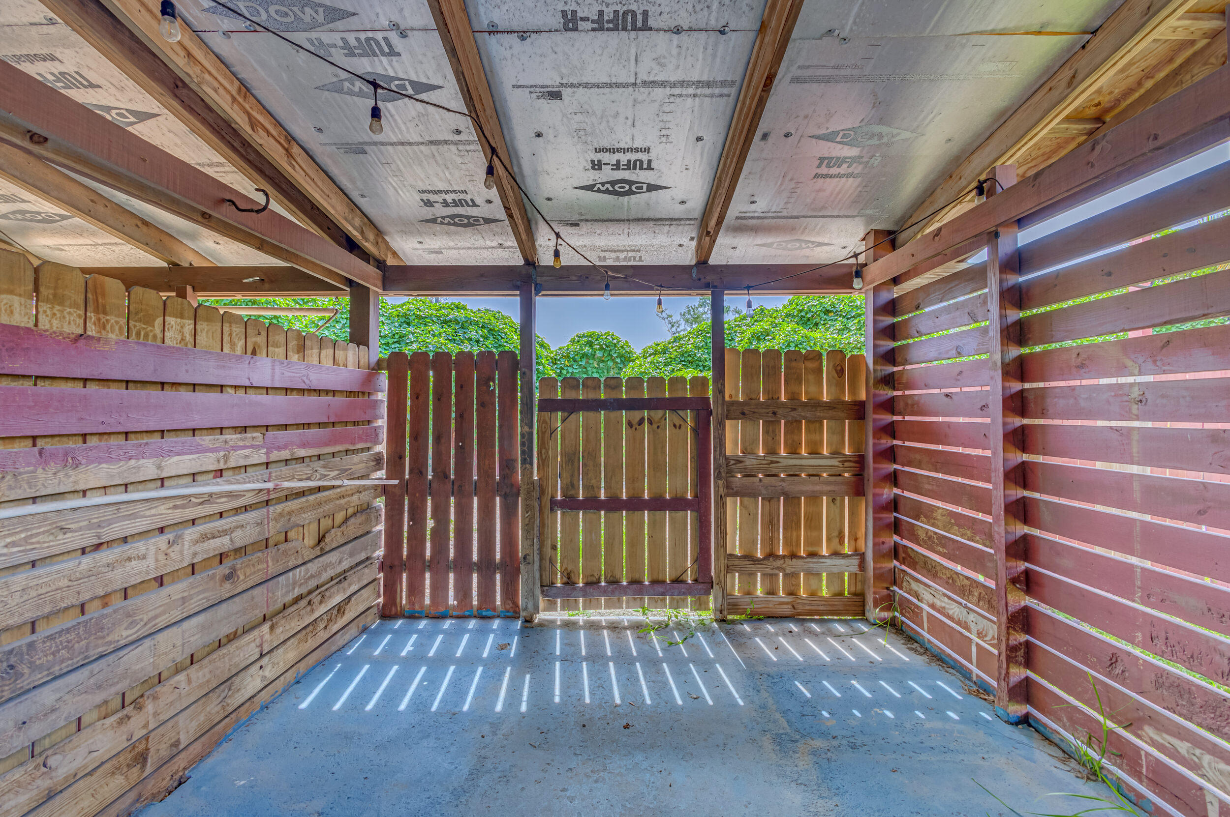 Palm Beach Country Estates - Residential