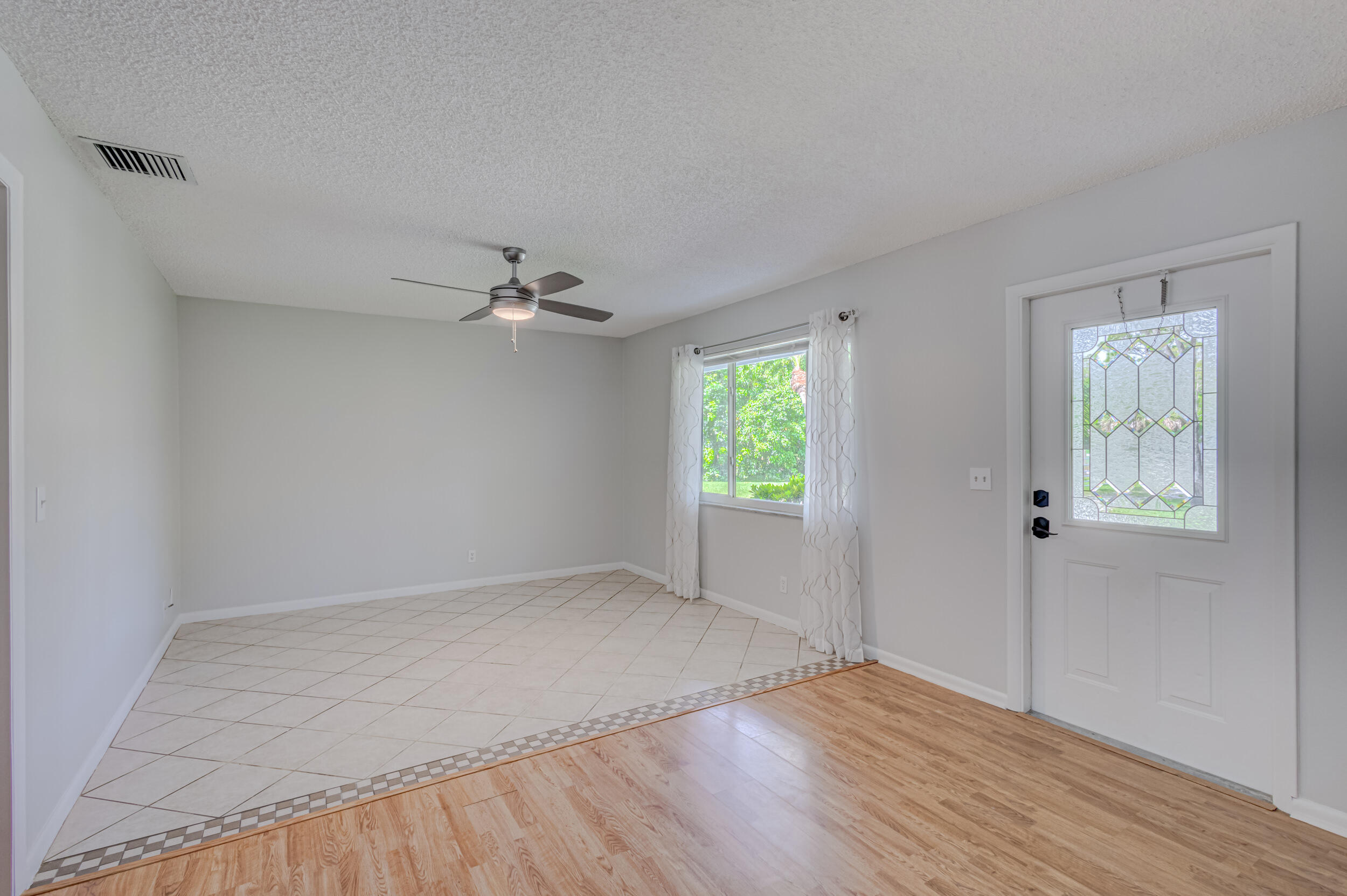 Palm Beach Country Estates - Residential