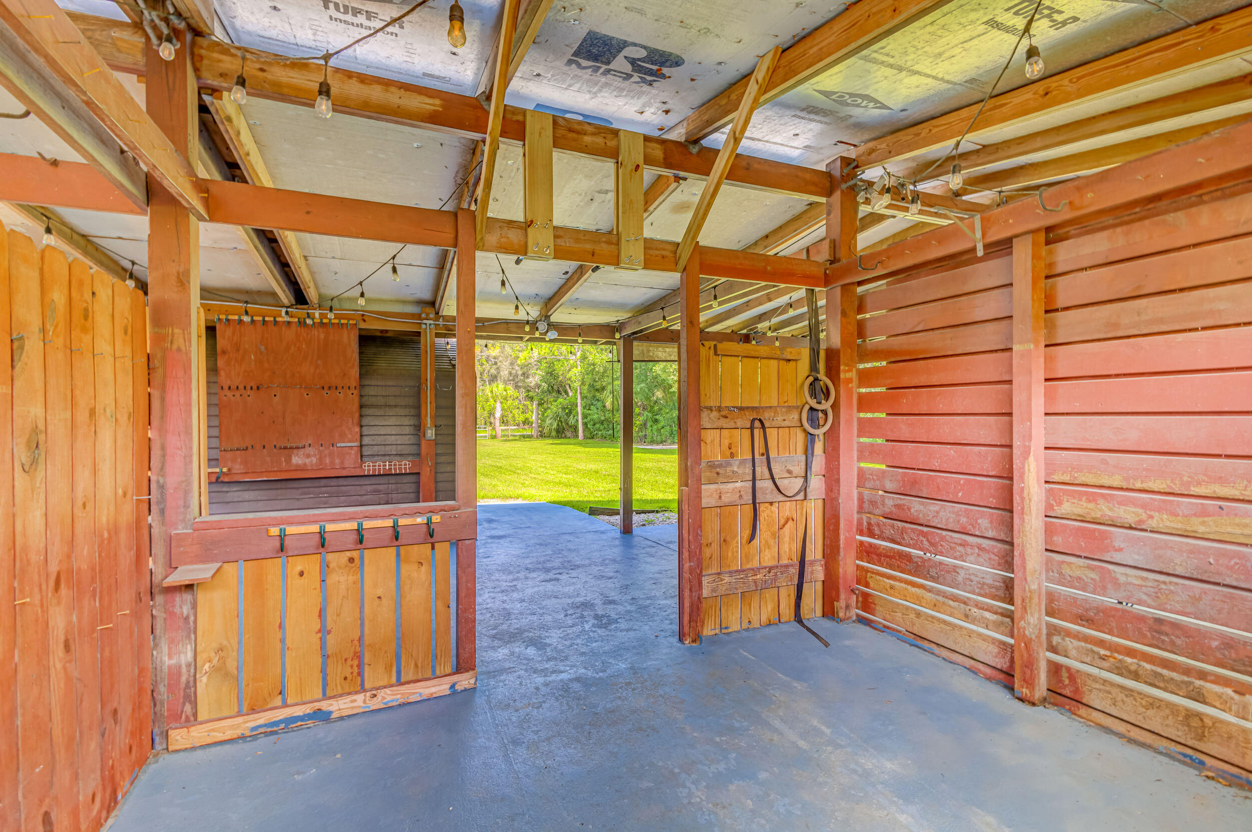 Palm Beach Country Estates - Residential