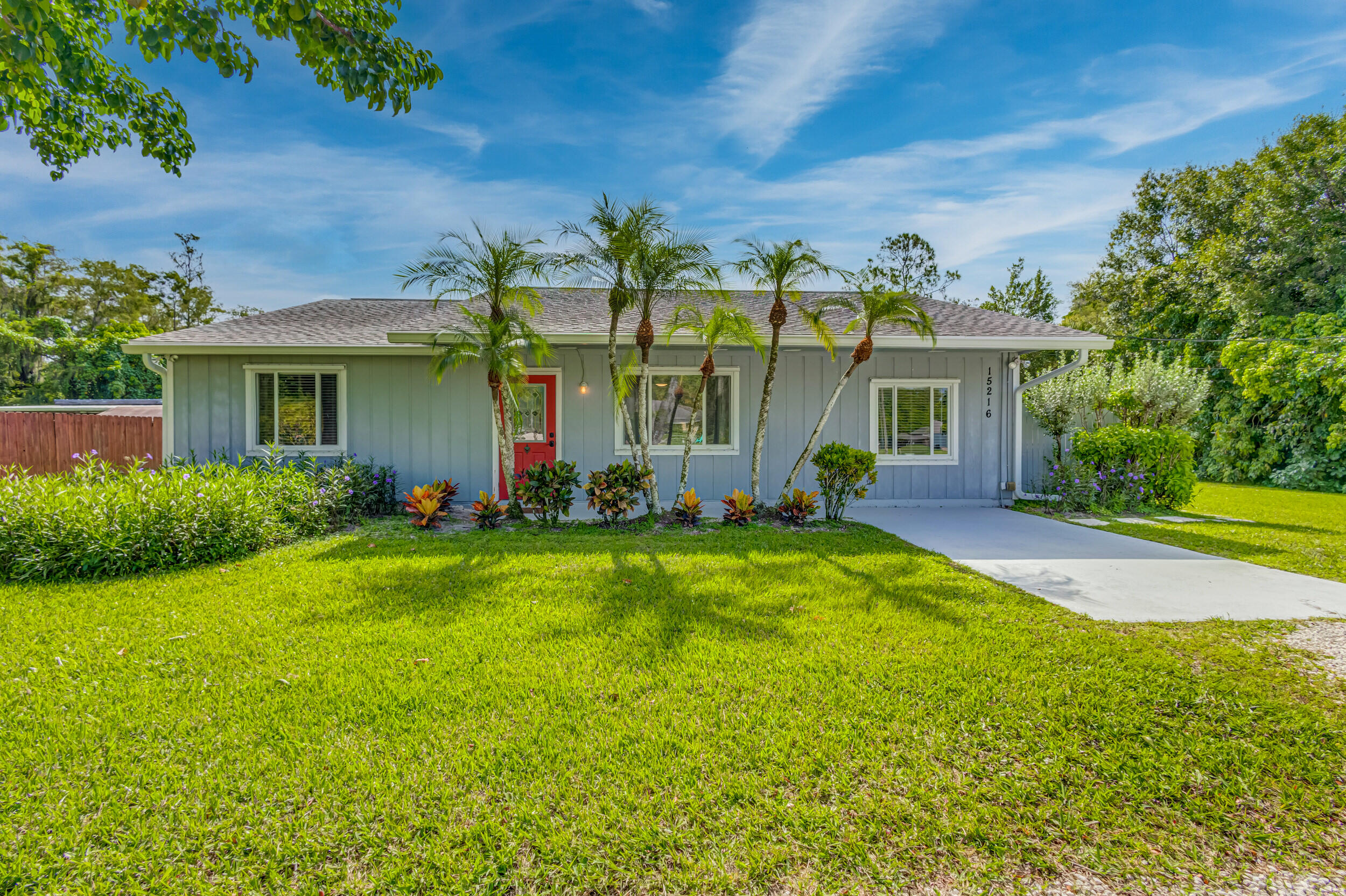 Palm Beach Country Estates - Residential