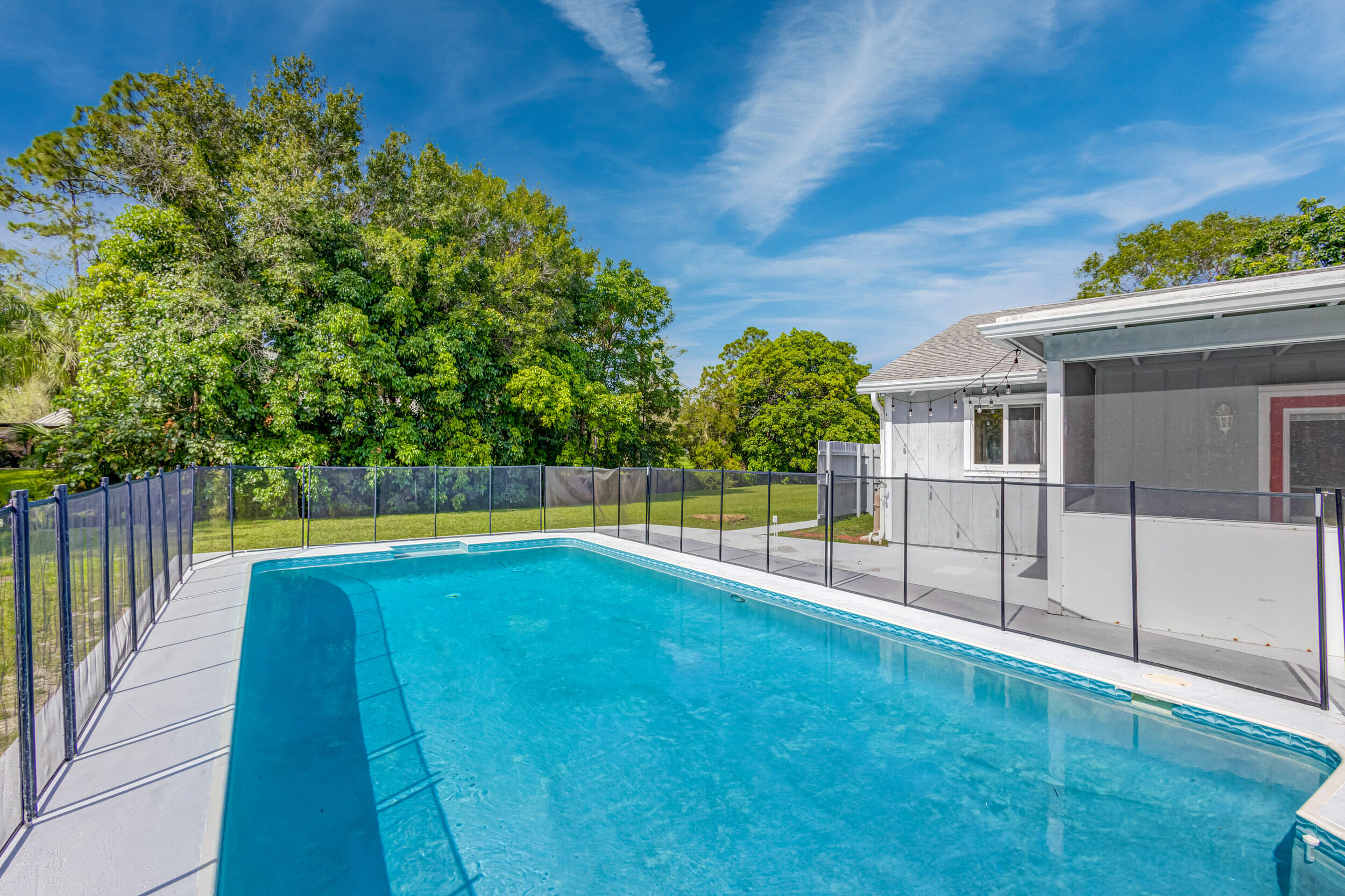 Palm Beach Country Estates - Residential