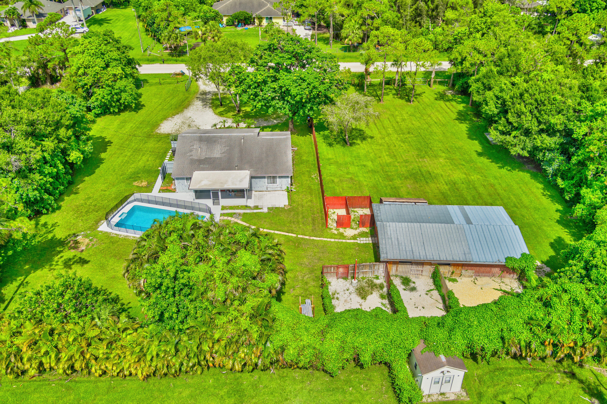 Palm Beach Country Estates - Residential