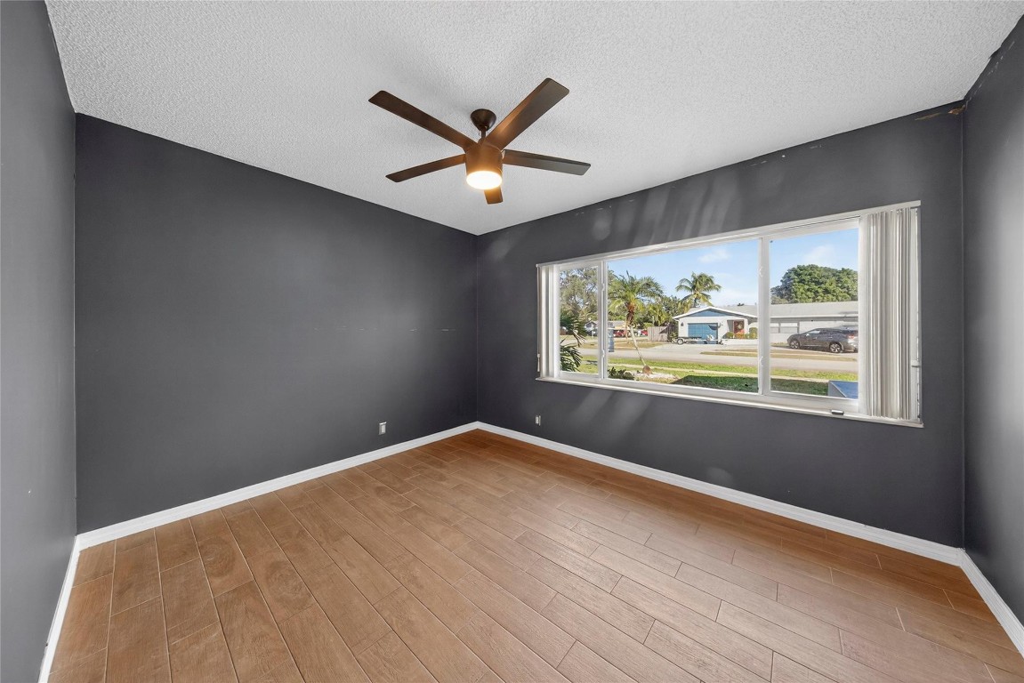 PALM-AIRE VILLAGE SECTION - Residential