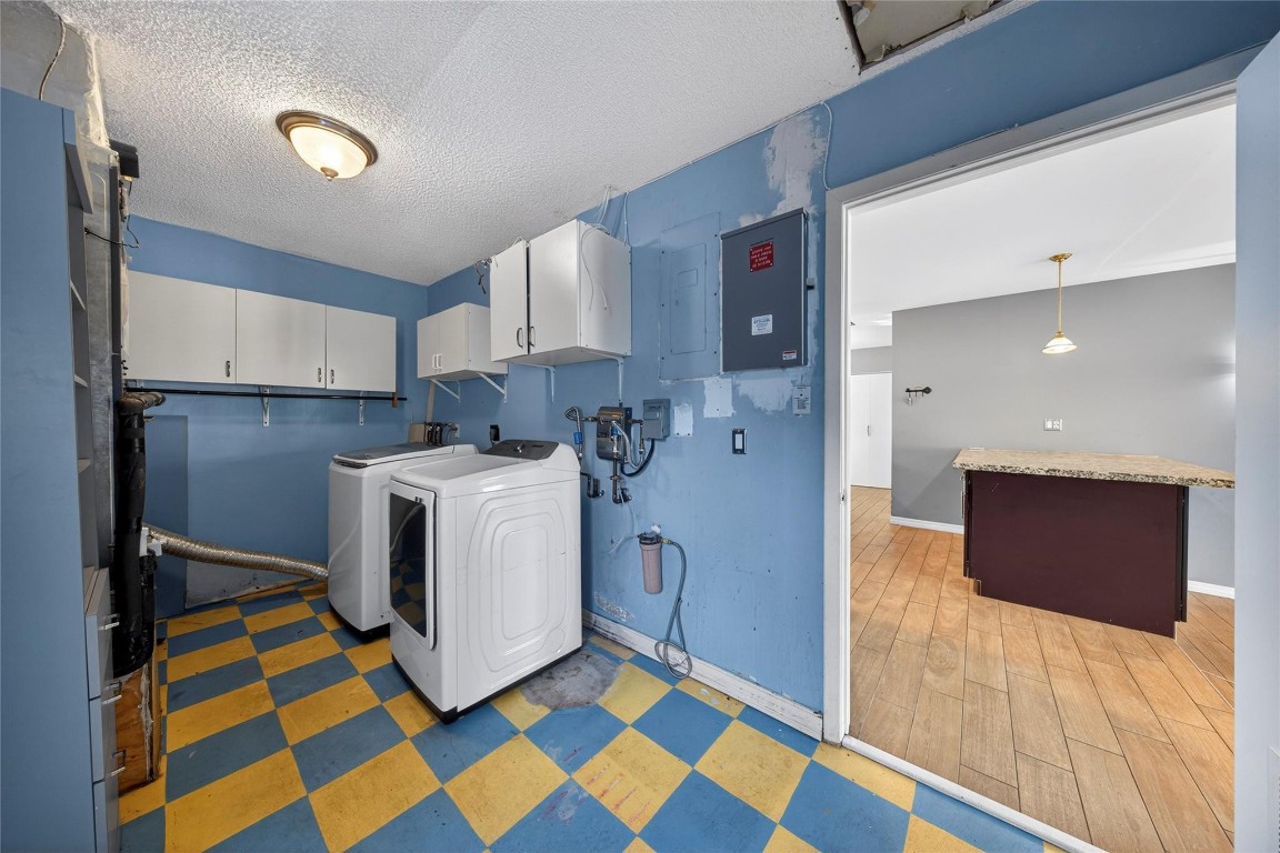 PALM-AIRE VILLAGE SECTION - Residential