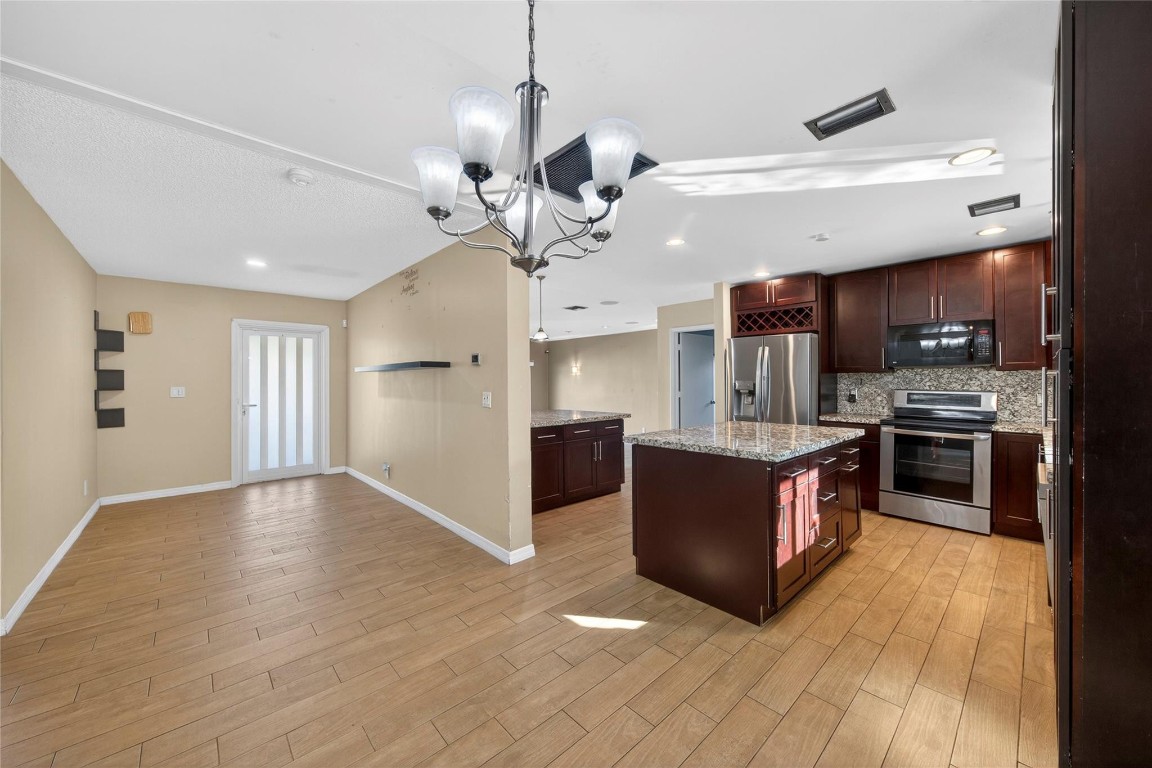 PALM-AIRE VILLAGE SECTION - Residential