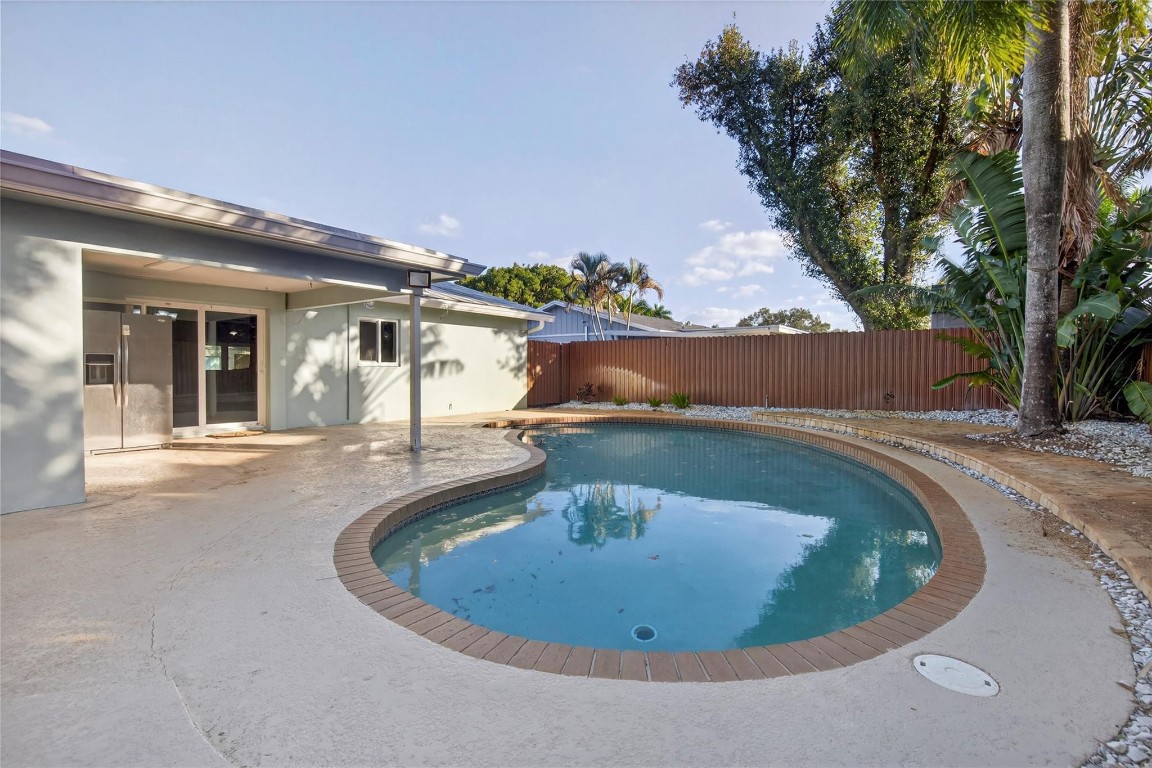 PALM-AIRE VILLAGE SECTION - Residential