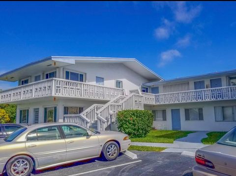 1950 Lake Osborne Drive 12 Lake Worth Beach FL 33461