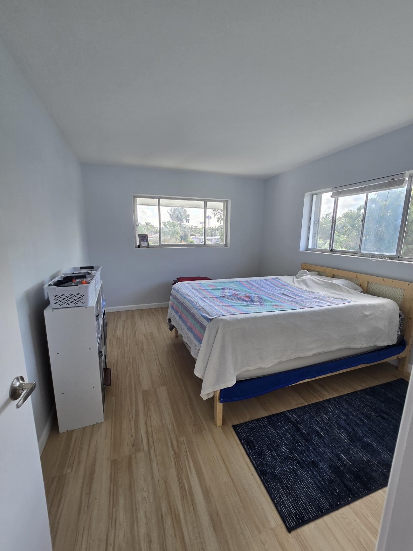 LAKESIDE POINT APT 1 CONDO - Residential