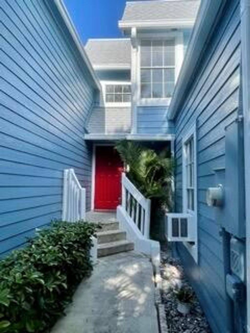 Photo of 206 Ocean Dunes Circle, Jupiter, FL 33477 (MLS # R10764415)