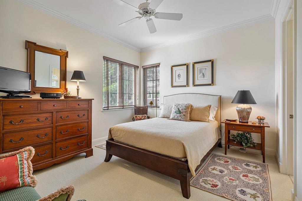 HARBOUR ISLES - Residential