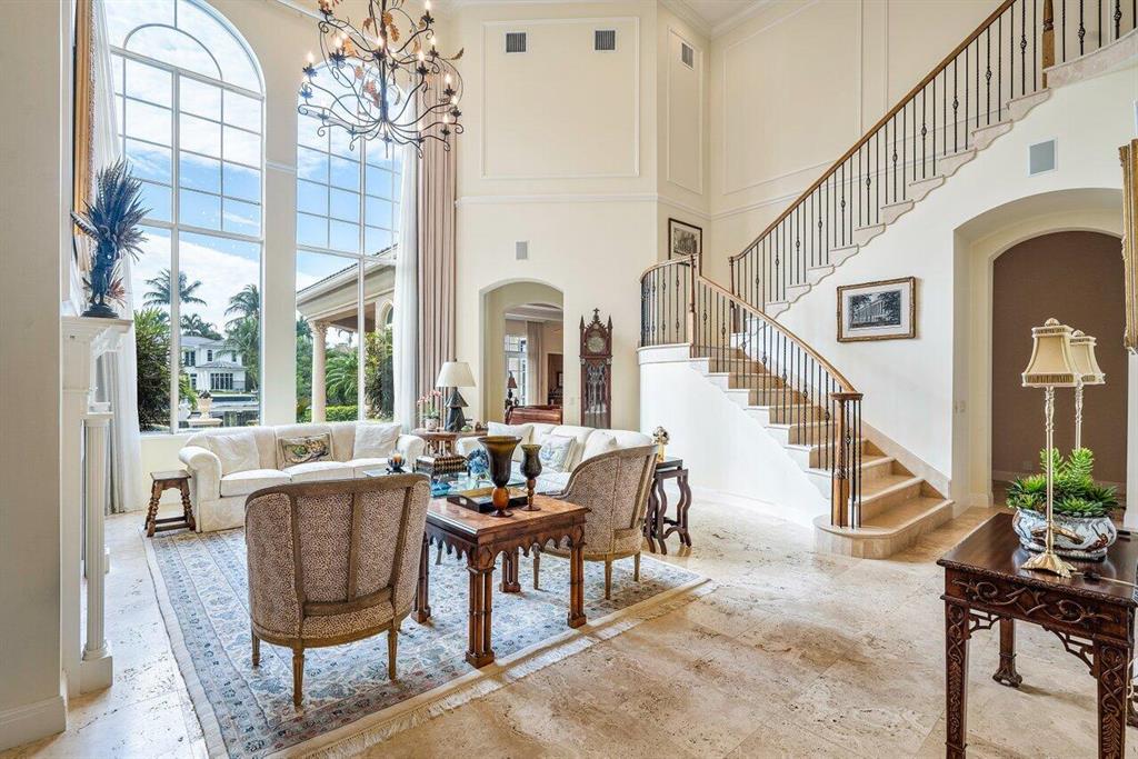 HARBOUR ISLES - Residential