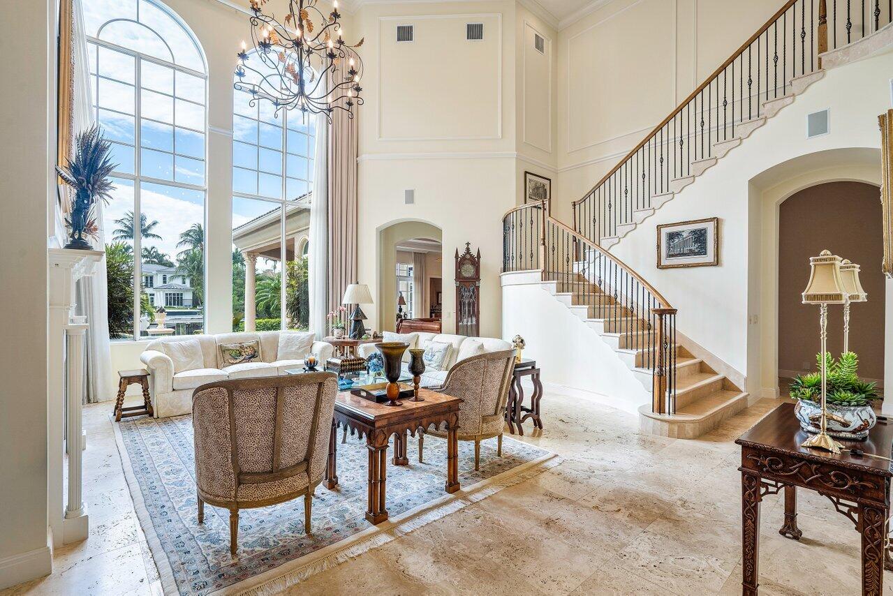 HARBOUR ISLES - Residential