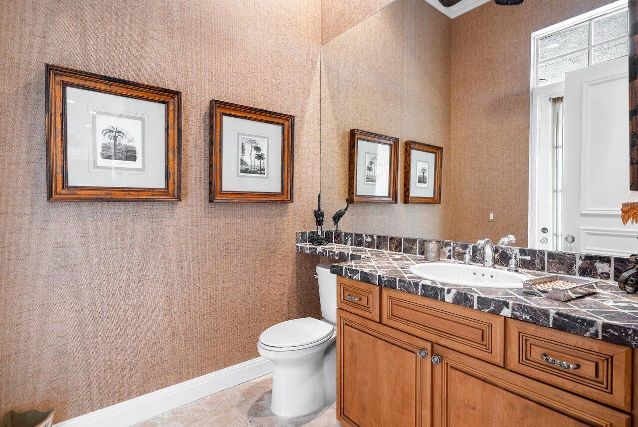 HARBOUR ISLES - Residential