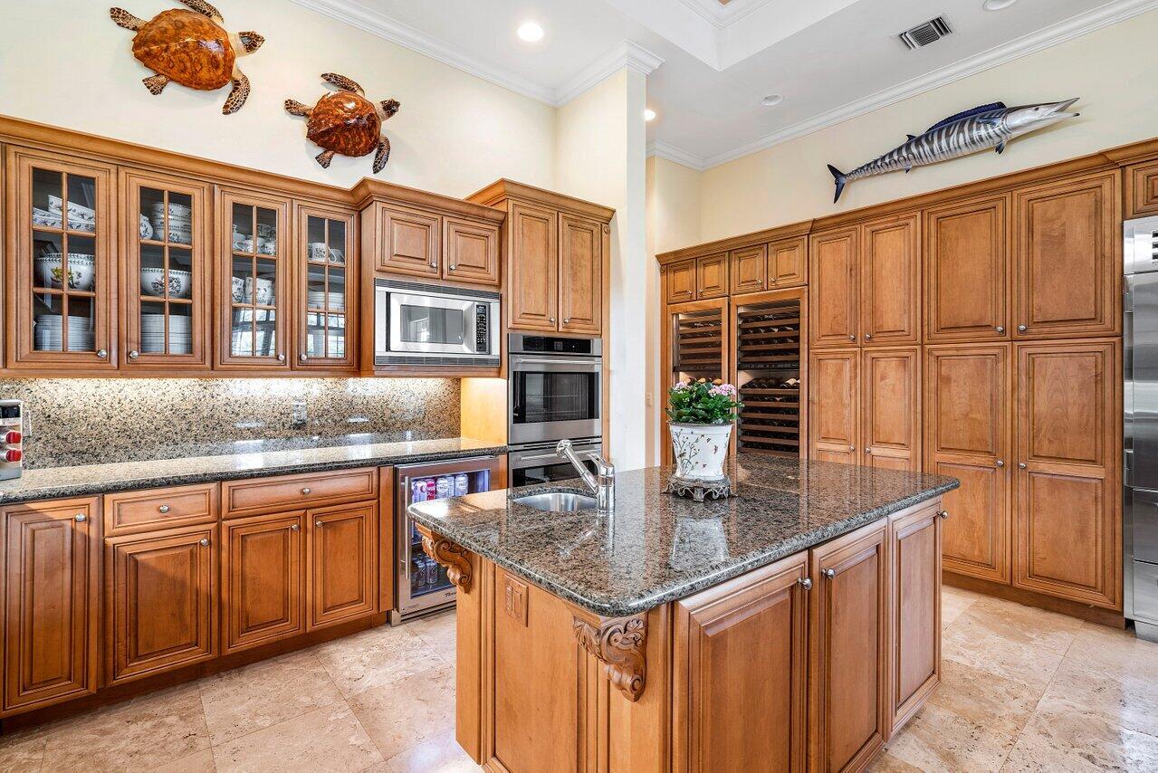 HARBOUR ISLES - Residential