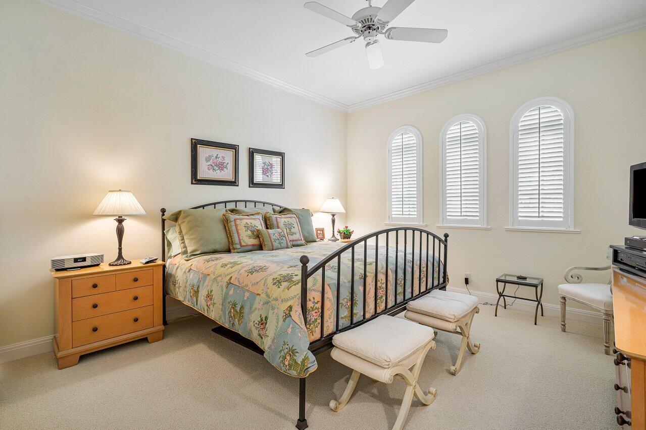 HARBOUR ISLES - Residential