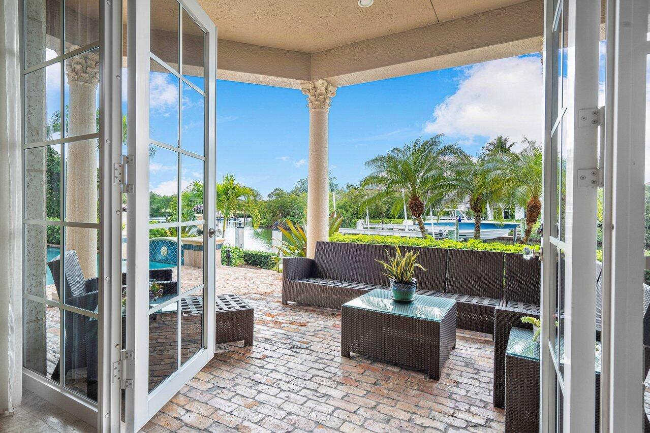 HARBOUR ISLES - Residential