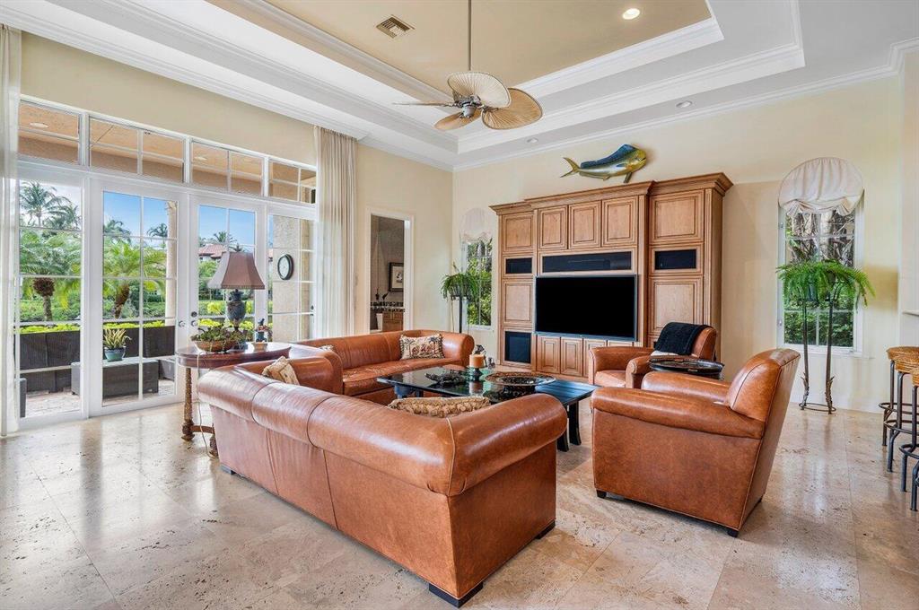 HARBOUR ISLES - Residential