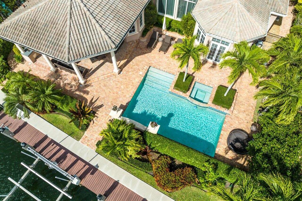 HARBOUR ISLES - Residential