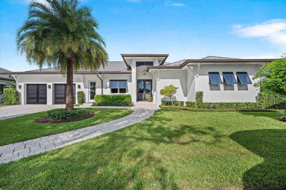 934 N Loxahatchee Drive