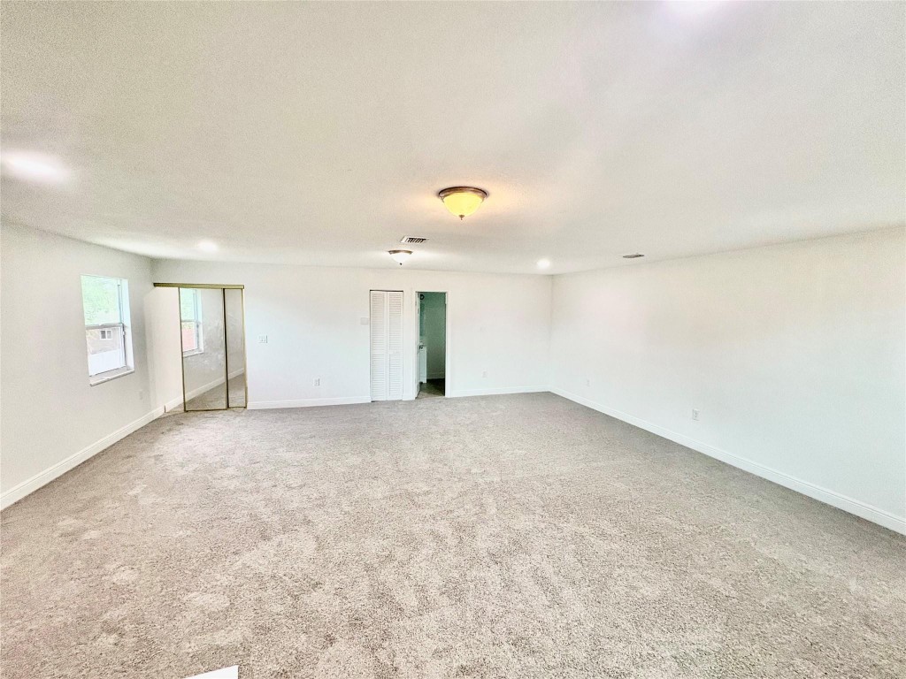 Melrose Park Sec 3 29-28 - Residential