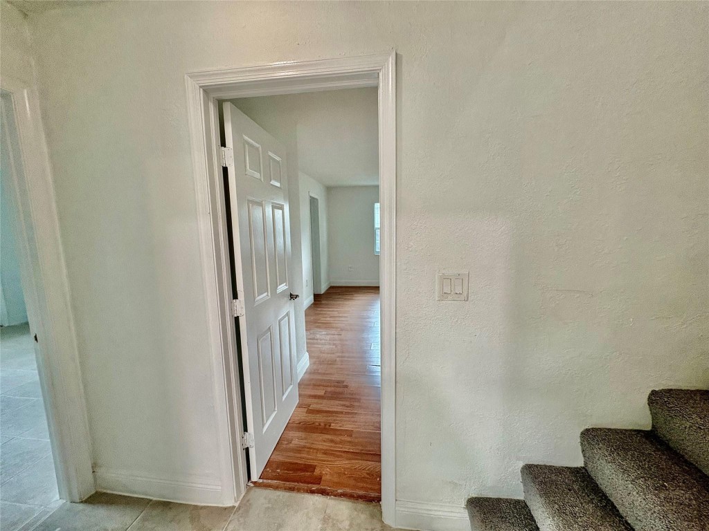 Melrose Park Sec 3 29-28 - Residential