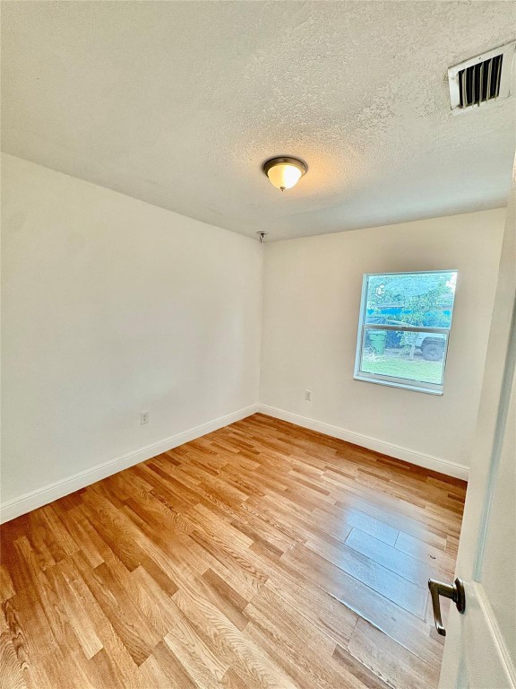 Melrose Park Sec 3 29-28 - Residential