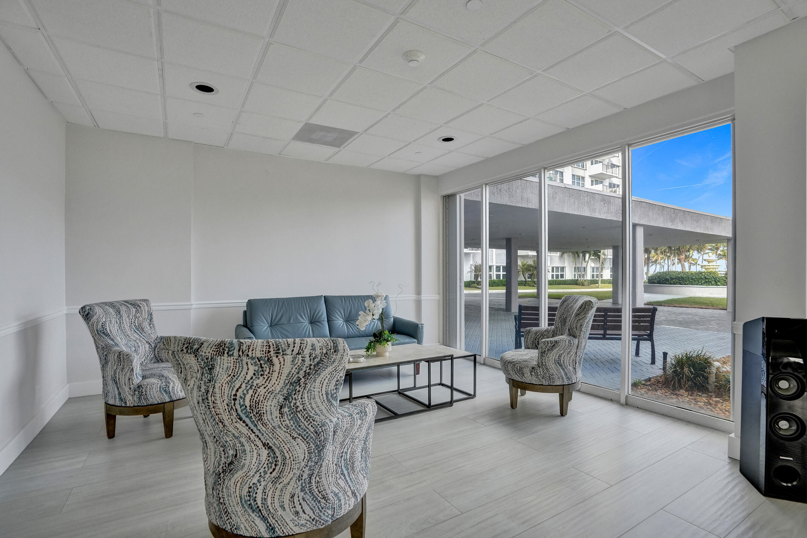 PARLIAMENT HOUSE CONDO - Residential