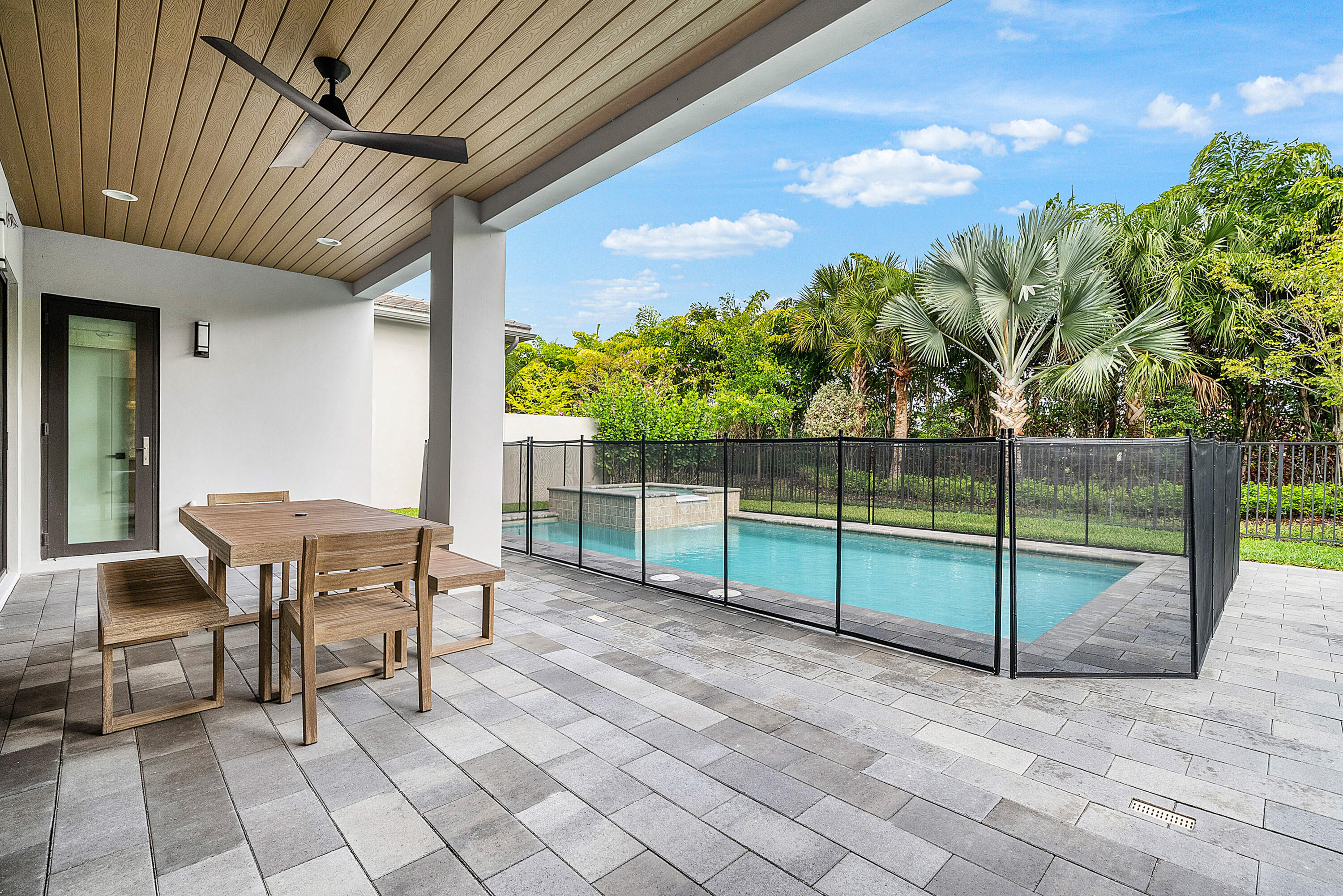 BOCA RATON GOLF COURSE PUD - Residential