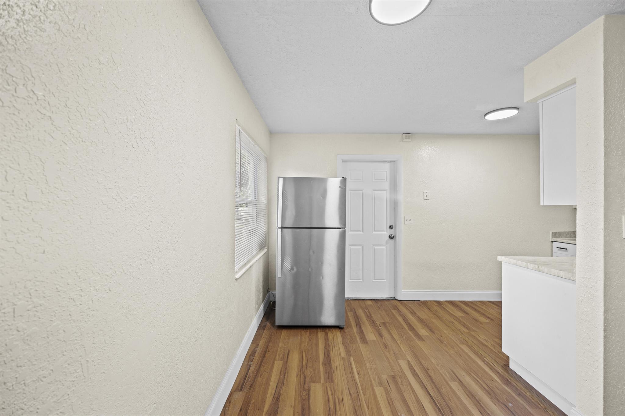 BELLEHAVEN UNIT B IN - Residential