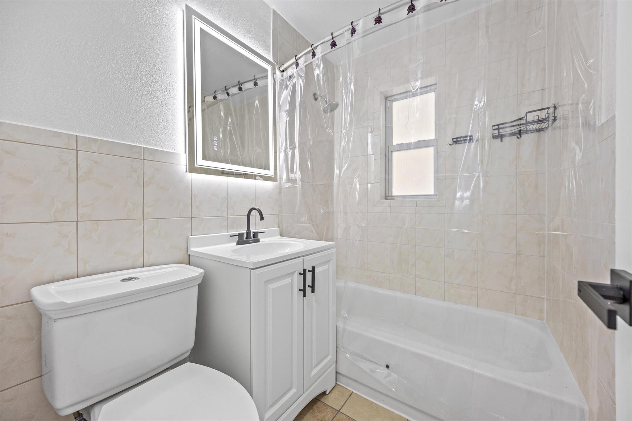 BELLEHAVEN UNIT B IN - Residential