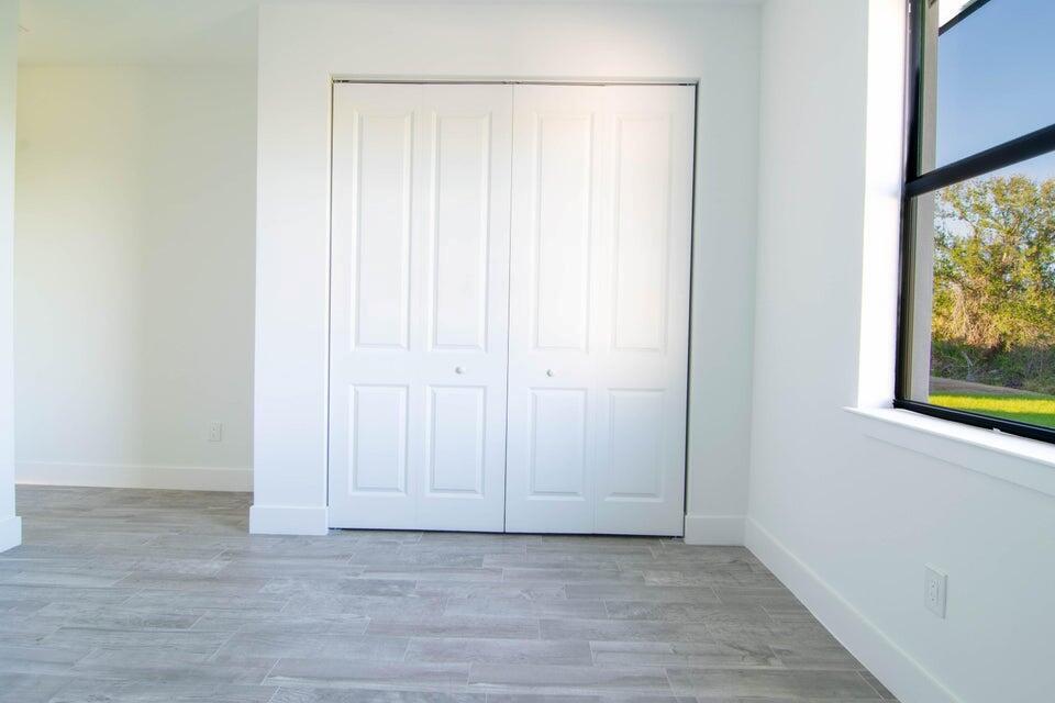 PORT CHARLOTTE SEC 93 - Residential Lease