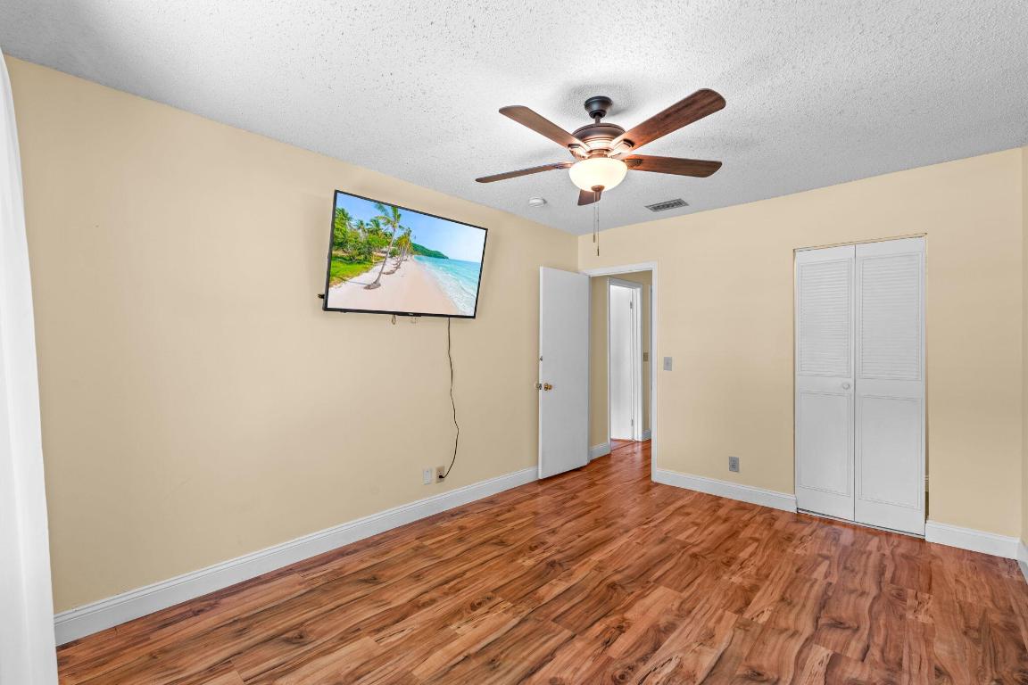 WOODGLEN CONDO - Residential