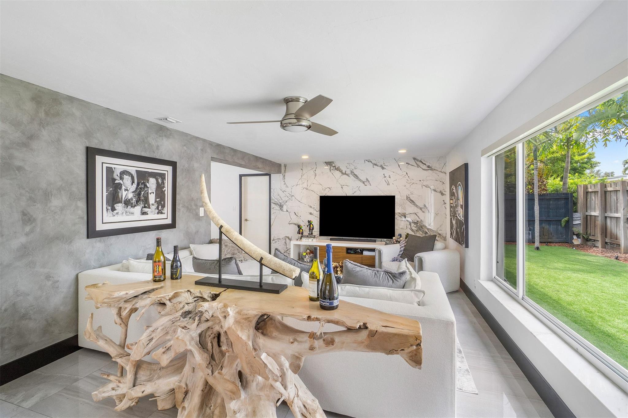 Coral Shores 30-44 B - Residential