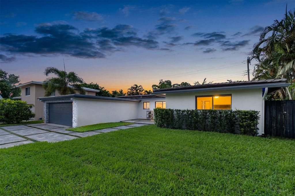 Photo of 2117 NE 29th Street, Fort Lauderdale, FL 33306 (MLS # F10537631)