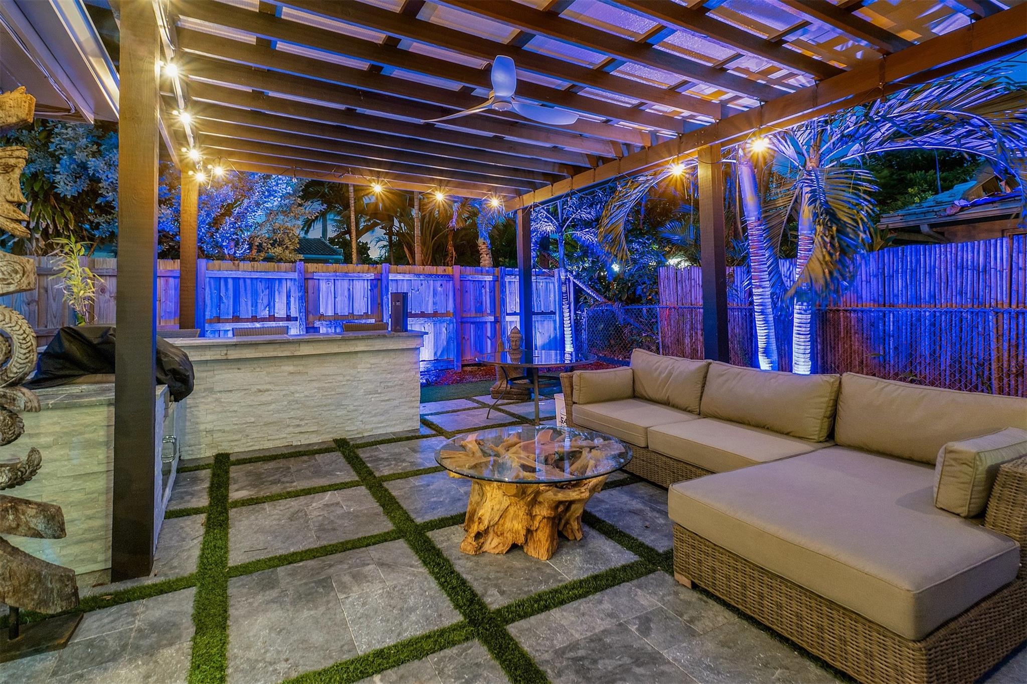 Coral Shores 30-44 B - Residential