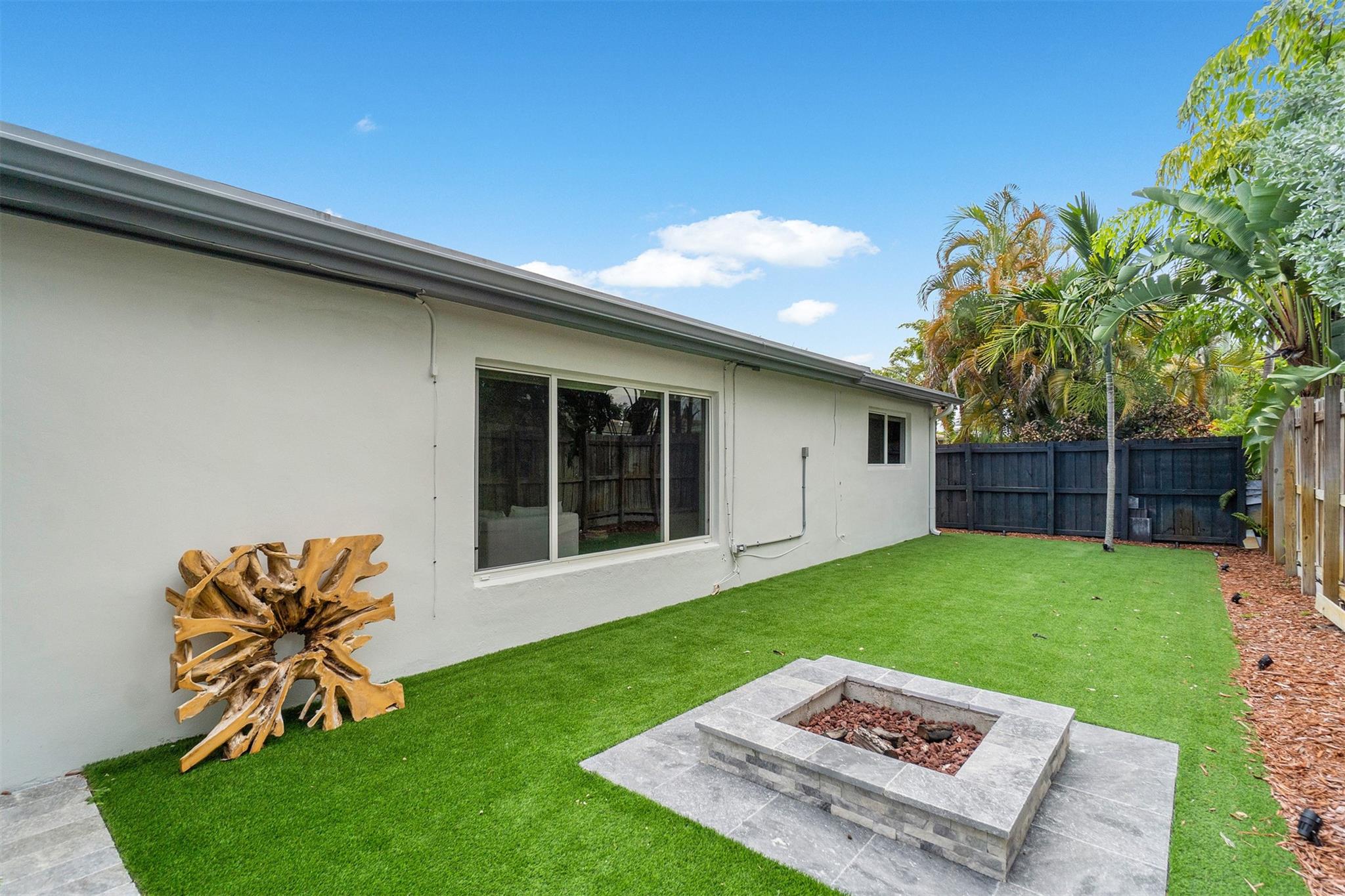 Coral Shores 30-44 B - Residential