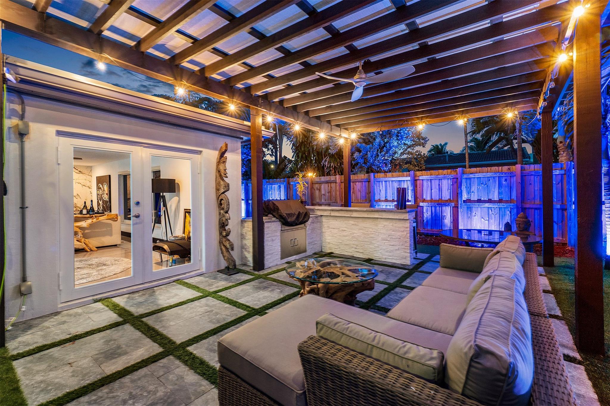 Coral Shores 30-44 B - Residential